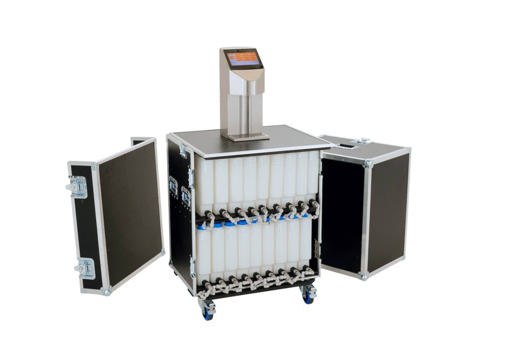Vollautomatische Cocktailmaschine von The Cocktailmaker bietet vielseitige Cocktailalternativen für Gastronomie und Event. Cocktailautomat mieten oder kaufen.